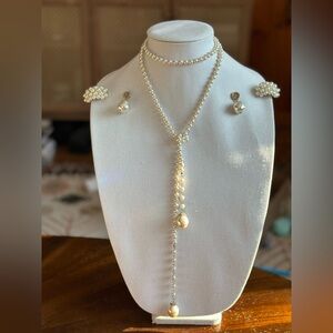 Elegant Pearl Jewelry Set